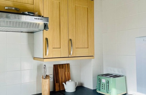 Paisley Apartment | Beautiful Family Home