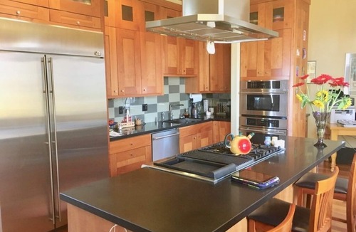 Forestland House | Beautiful Family Home in the Oakland Hills with Panoramic SF Bay Views