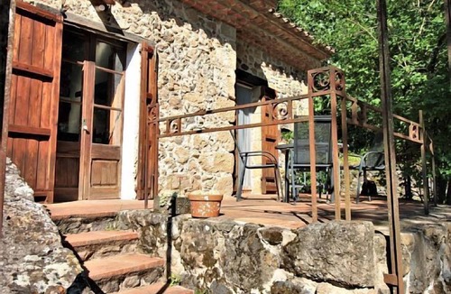 Santa Pau Cottage | Beautiful farmhouse with capacity for 8 people located 5 minutes from "La Fageda".