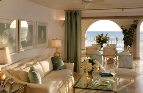 Mount Brevitor Villa | Beautiful Five Bedroom Ocean Front Villa