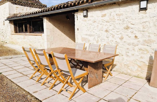 Saint-Meard-de-Gurcon House | Beautiful country house for 10 with swimming pool