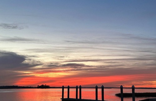 Saint Helena Island House | BEAUTIFUL FRIPP ISLAND Sea Mist Serenity w/golf cart, pets considered, weekly and monthly rates available!