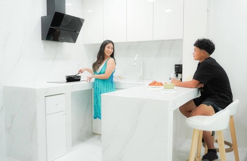 San Roque Apartment | Beautiful Fully Furnished Studio across PauPau Beach