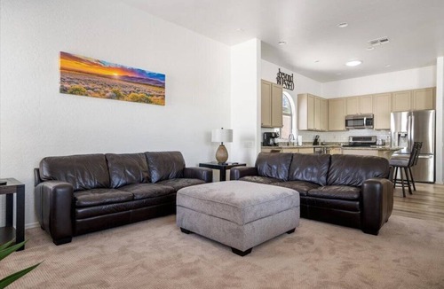 Boulder Mountain Highlands House | Beautiful Gated Desert Home, 4 bd/2 bth, Htd Pool, Game Room, Golf, Hiking