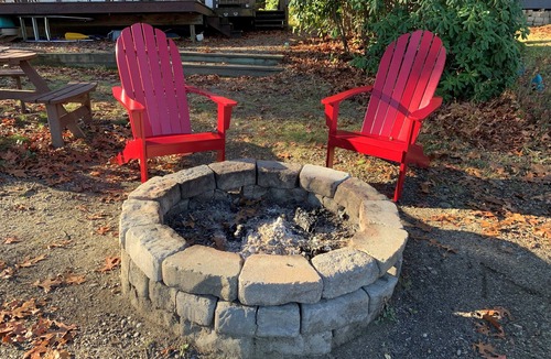 Town of Copake House | Beautiful Getaway - Right on the Lake-Close to Skiing