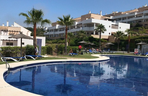 San Roque Apartment | BEAUTIFUL GOLF & BEACH APARTMENT WITH POOL AND PADDLE IN TERRAZAS DE ALCAIDESA