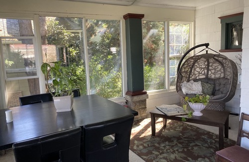 Independence House | Beautiful Historic home in the Willamette Valley Oregon, central to wine country