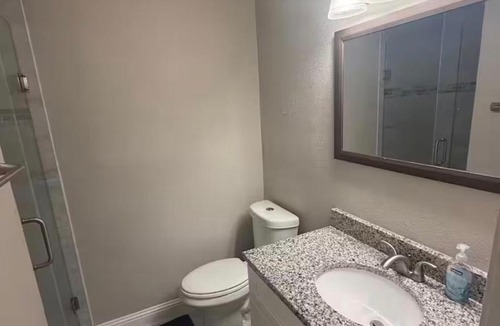 Ederville House | Beautiful home in downtown