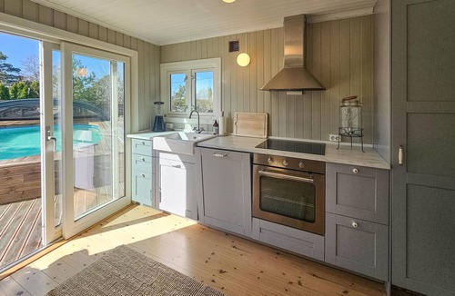Fredrikstad House | Beautiful home in Gressvik