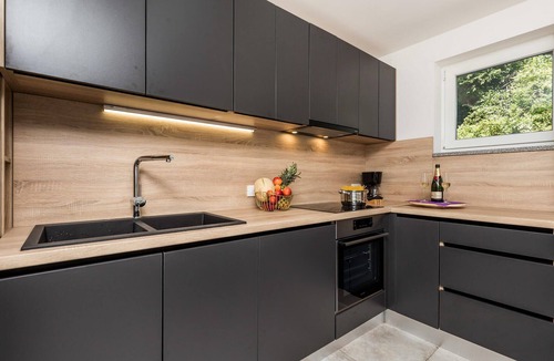 Veprinac House | Beautiful home in Icici