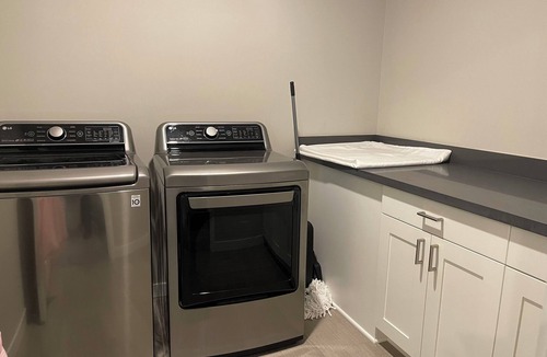 Smokey Point House | Beautiful Home in Marysville