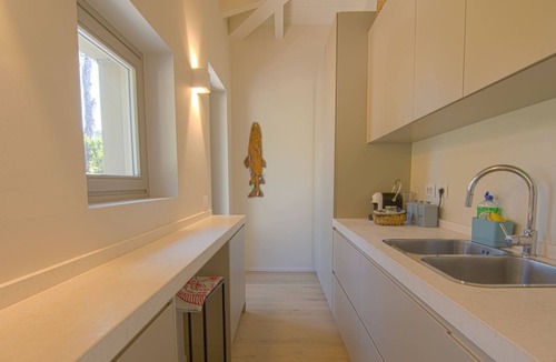 Procchio Villa | Beautiful house overlooking the gulf of Procchio, 50 m from the beach