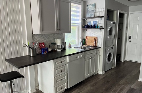 Kingston House | Beautiful house right by Portsmouth Olympic Harbour.