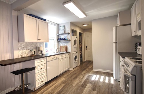 Kingston House | Beautiful house right by Portsmouth Olympic Harbour.