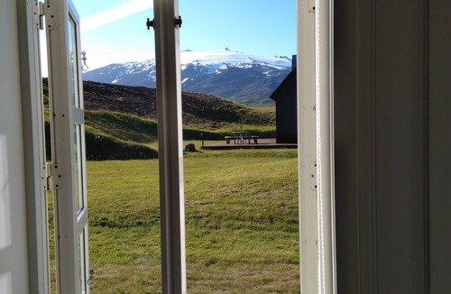 Hellnar Cottage | Beautiful House - Stunning landscape - Perfect Location - Snæfellsnes