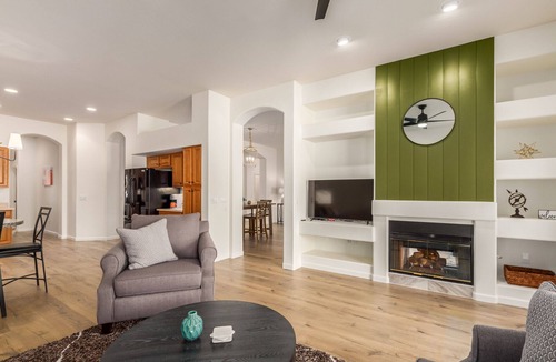 Arrowhead Ranch House | Beautiful,Immaculate, Glendale home.