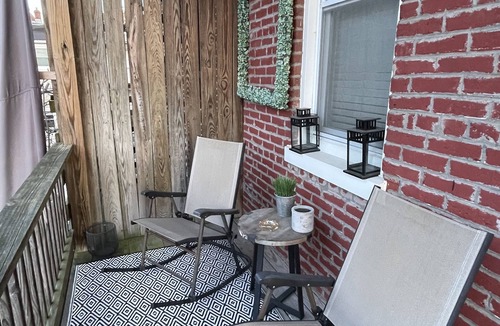 Le Droit Park House | Beautiful in Bloomingdale with Parking