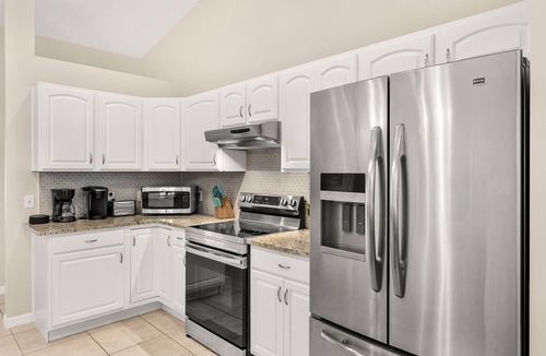 Sebastian Highlands House | Beautiful Inviting Home with a Pool, Outdoor Patio, & Gas Grill! 🌴