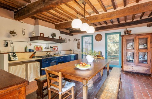 Civitella Paganico House | Beautiful villa for 12 guests with WIFI, private pool, TV, terrace, pets allowed and panoramic .