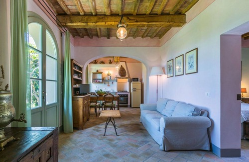 Castiglioncello Apartment | Beautiful apartment for 4 guests with WIFI, A/C, pool, TV, patio and pets allowed
