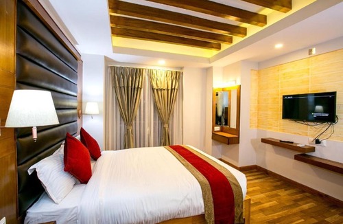 Thamel Hotel | Beautiful Kathmandu Infinity pool Hotel