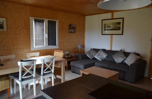 Saint-Germain-de-Tallevende-la-Lande-Vaumont Ski Chalet | Beautiful lake view 3 bedroom chalet 68