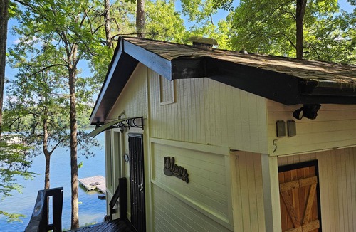 White Cabin | Beautiful lake front cabin with dock on prettynWilderness Camp nLAKE ALLATOONA
