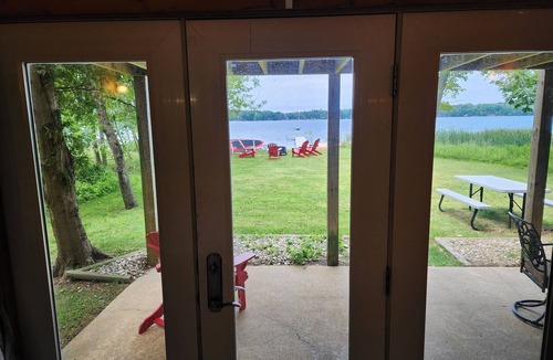 Arcadia House | Beautiful Lakefront Home, Central AC, Paddle to Lake Michigan, Dock, Beach, Raft