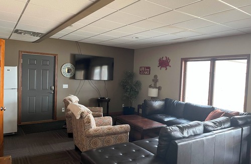 Dowling House | Beautiful Lakefront Home! Exceptional Reviews!