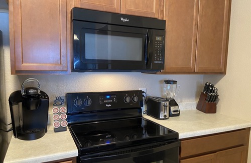 Rocky Mount Condo | Beautiful Lakeside Oasis