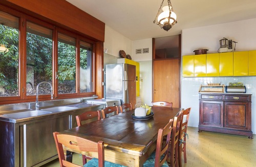 Montrigiasco Villa | Beautiful large villa amidst lush green nature at Lake Maggiore! - Villa Tudor