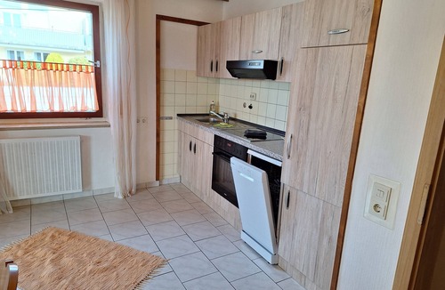 Diedorf Markt Apartment | Beautiful large vacation apartment 85 m², 1st floor, for 6 people, 3 bedrooms