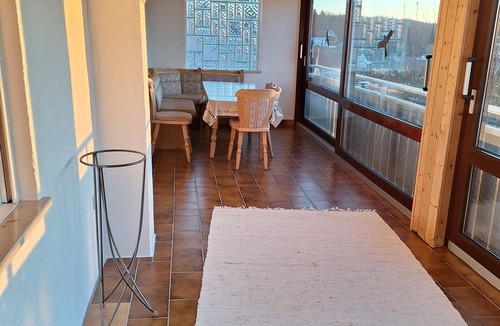 Diedorf Markt Apartment | Beautiful large vacation apartment 85 m², 1st floor, for 6 people, 3 bedrooms