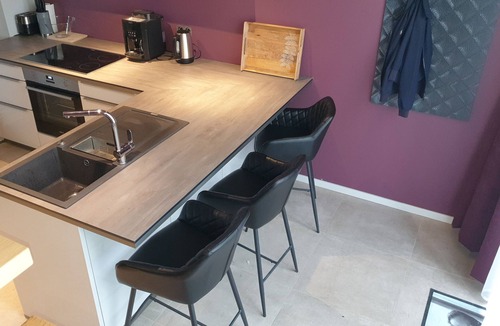 Loebtau Apartment | Beautiful loft with free parking