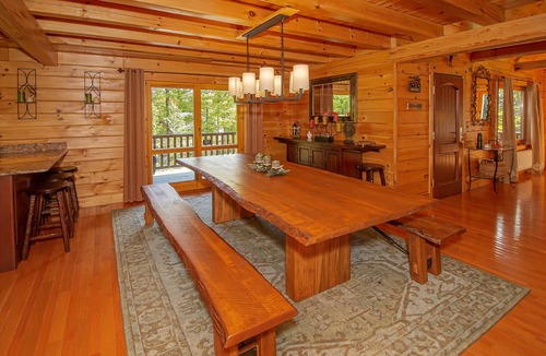 West Dover Cabin | Beautiful log home close to Mt. Snow with hot tub and sauna.