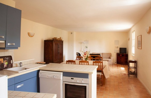 Rustrel House | Beautiful manor with swimming pool and orchard facing the Provençal Colorado