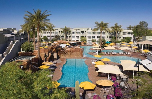 Desert Ridge Condo | Beautiful Marriott Resort Villa in Phoenix - Sleeps 8 - Family Friendly!