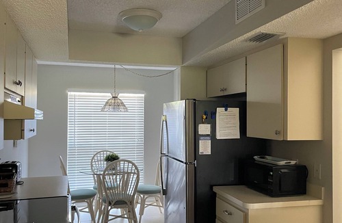 The Meadows Condo | Beautiful Meadows Country Club 2 bed/2 bath 1st floor condo in Woodland Grove.