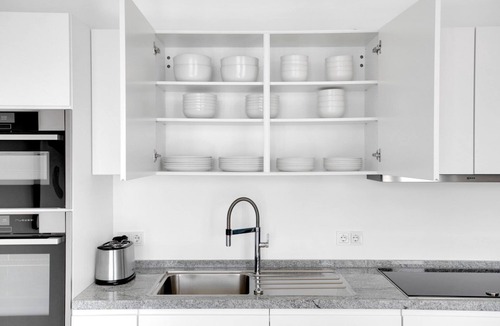 Tiergarten Apartment | Beautiful Mitte 2BR near park am Gleisdreieck, by Blueground