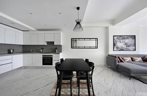 Bomonti House | Beautiful Modern 1BD Condo Views w PoolGym! #223