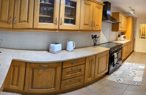 Weston on Trent House | Beautiful Modern 3-Bedroom House w/Garden