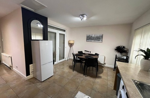 Weston on Trent House | Beautiful Modern 3-Bedroom House w/Garden