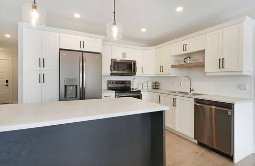 Dieppe House | Beautiful modern full house in Dieppe near to airport and aviation college