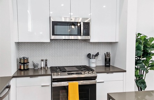 OST - South Union House | Beautiful Modern Luxury Home, in Downtown Houston