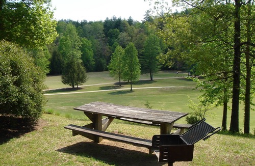 Pickens House | Beautiful Mountain Golfing Getaway Located on The Rock Golf Course