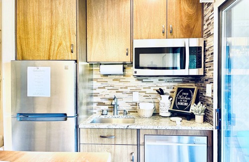 Lake Lure Villa | Beautiful Mountain Studio @ Rumbling Bald Resort🌟Views🌟Pools🌟Golf🌟Dining🌟