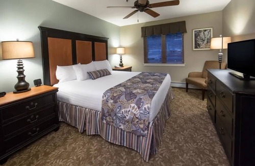 Brownsville Condo | Beautiful Mountainside Escape - 2 Bed 2 Bath Condo