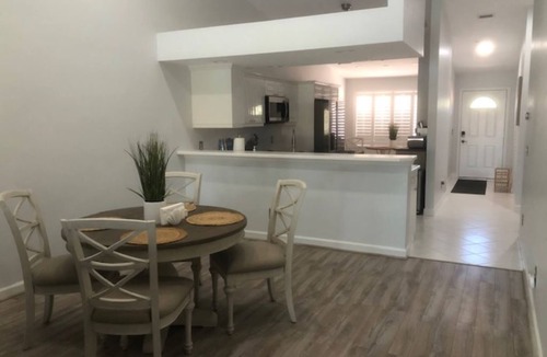 Naples Condo | Beautiful Naples FL Condo w/Lazy River, Minutes to Marco Island/Naples Beaches
