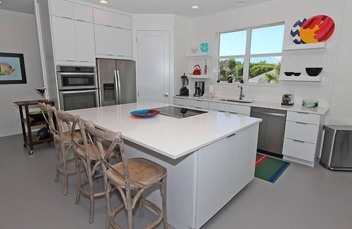 Beachview Country Club Estates House | Beautiful - New Construction Pool Home - Access to Golf and Tennis - AngelFish