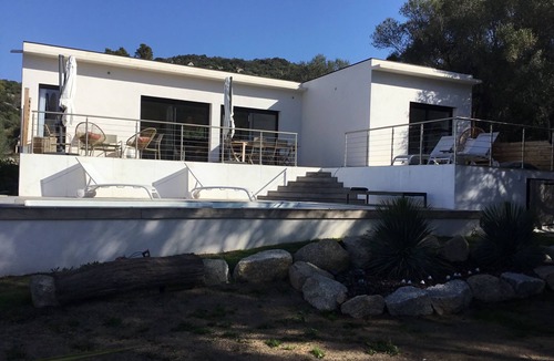 Figari Villa | Beautiful new contemporary villa with private pool